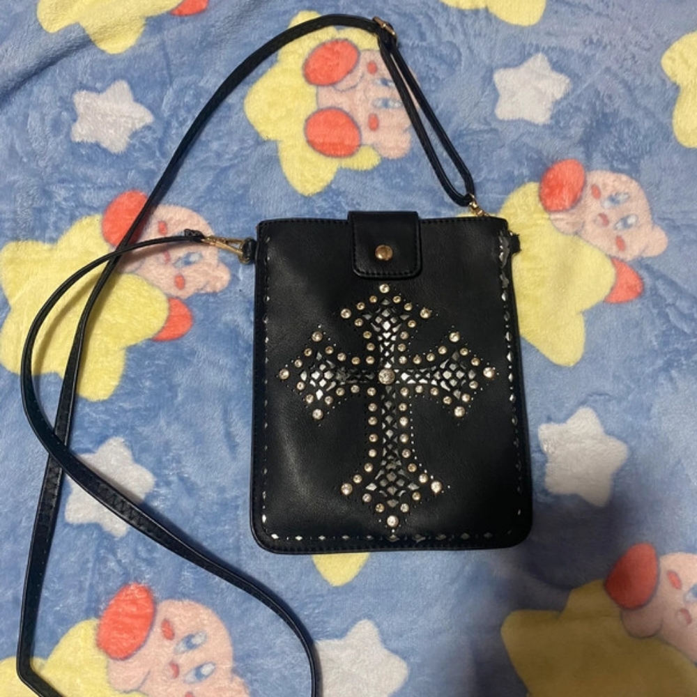 small cross bag